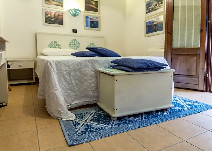 Su Pranu Guest house Onifai