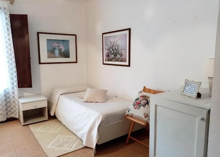 Guest house Su Pranu 3*